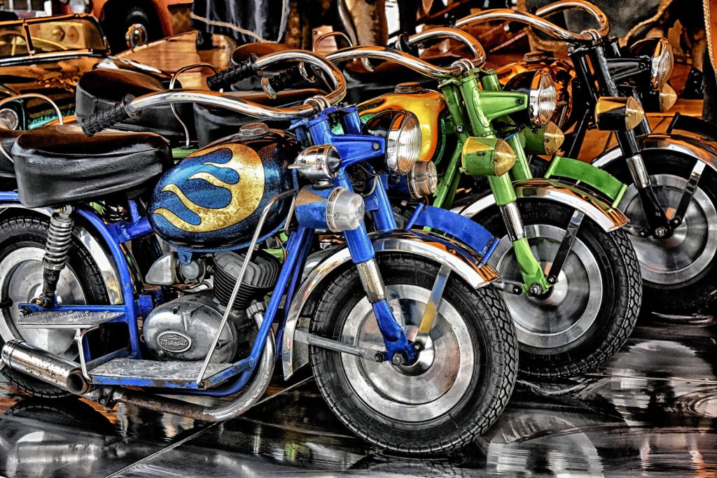 motorcycles 3710186 1920